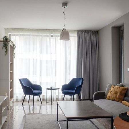 Julie'S Sunny Cozy Apartment With Balcony София Экстерьер фото